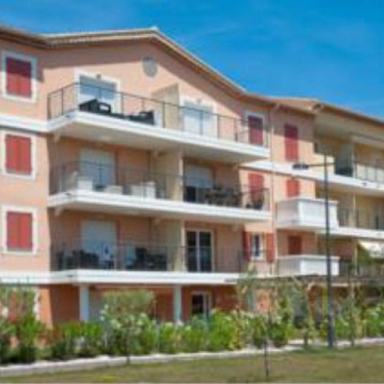 Annonces LALONDELESMAURES : Appartement | BORMES-LES-MIMOSAS (83230) | 58.00m2 | 259 200 € 